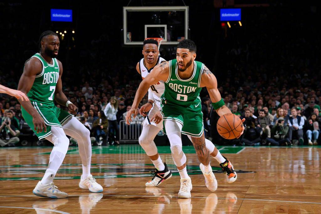 壹号娱乐- 竞走罚停10秒 