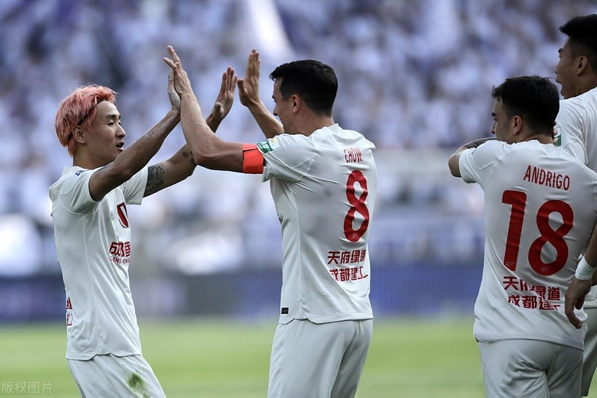 YIHAO-晋级下一阶段首场状态出色，美国队观众沸腾！，Ming重返赛场引发球迷热议的简单介绍